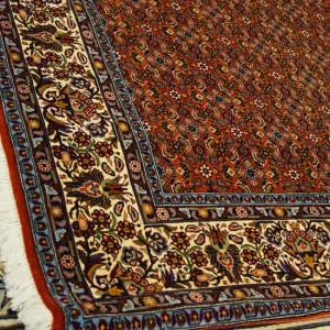 فرش ۵ متری دستباف بیجار اعلا دست دوم کد ۱۱۶ نمای نزدیک زمینهٔ ریزنقش، لچک و حاشیه
