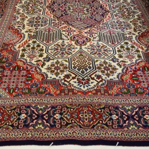 جفت ۴ متری دستباف اصفهان کرک اعلا نمای کلی فرش با نقوش زمینه و حاشیه